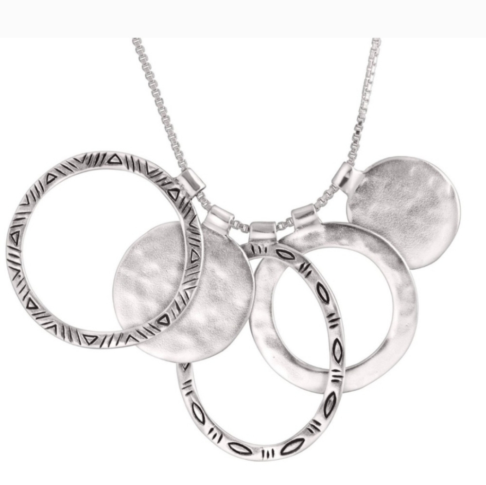 SIlpada Sterling Silver Most Clever 5 Circles Necklace N2911 Modernist Etched
